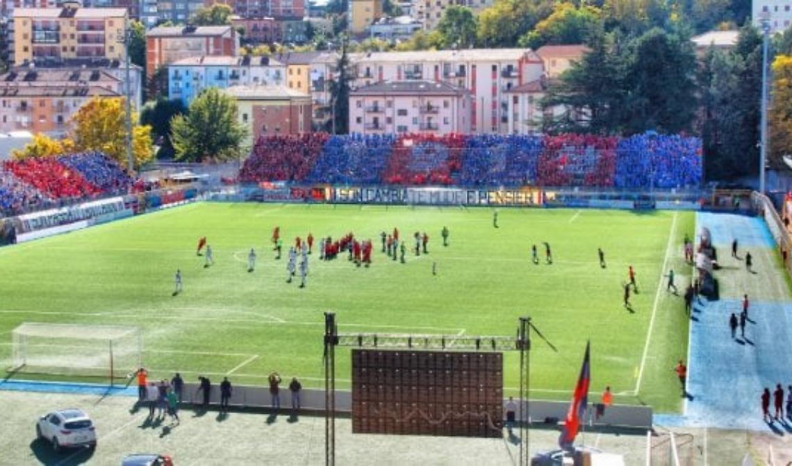 Potenza calcio, scale mobili aperte per la partita contro il San Severo
