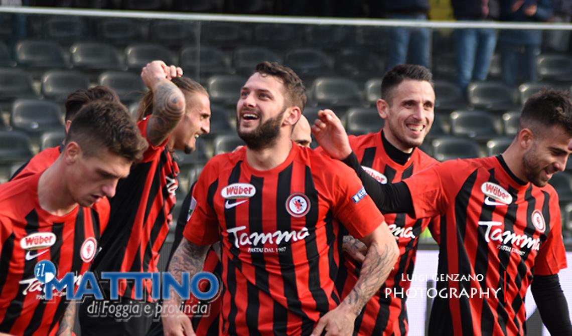 A Cremona il Foggia s'inventa il codice fiscale dei gol: kmnz