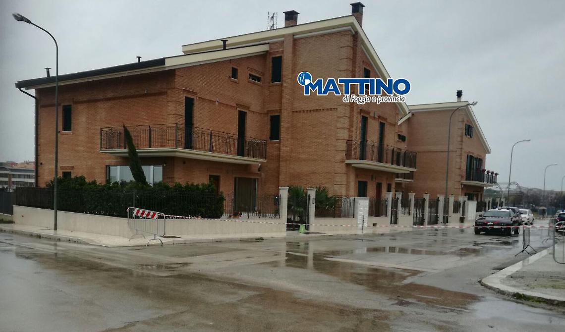 Ordigno sindaco di Apricena: il pacco sospetto notato da un poliziotto libero dal servizio