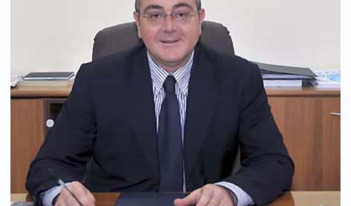 Manfredonia, la barca di Riccardi vacilla: Pasquale Rinaldi si dimette da assessore al bilancio
