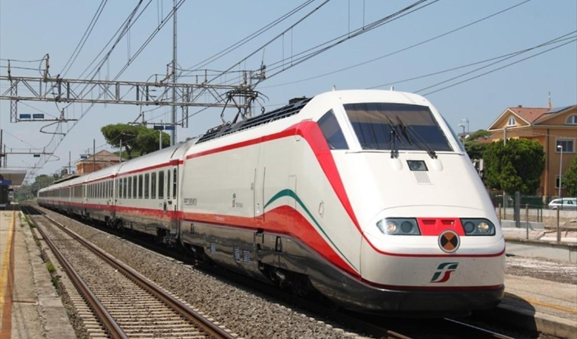 Da Milano e Torino a Lecce passando per Foggia, i treni speciali  per le vacanze pasquali