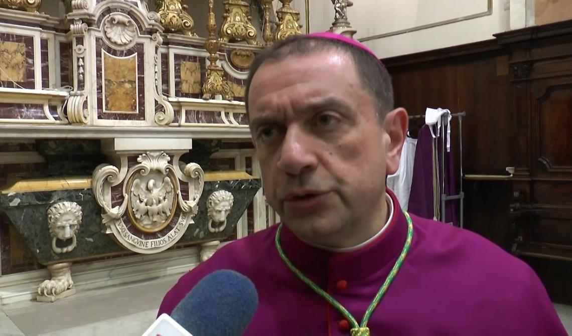 Il vescovo di Tricarico sospende il secondo sacerdote del dossier dell'escort Mangiacapra