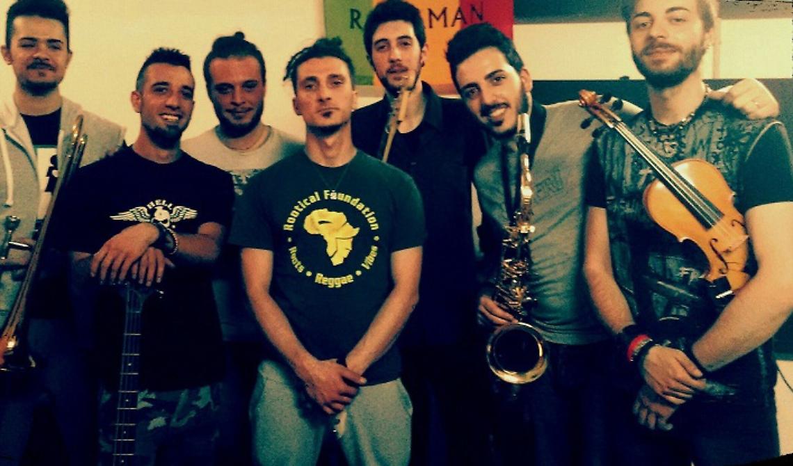 La band lucana "The Roots Corporal" al concerto del Primo Maggio a Taranto