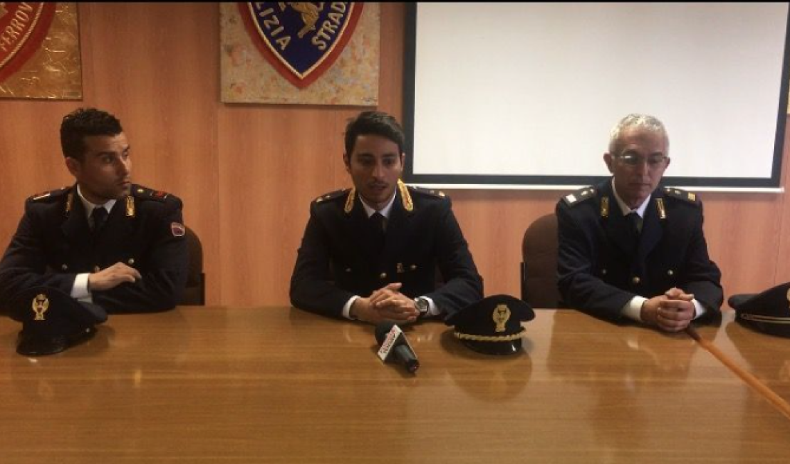 Foggia: poliziotti salvano la vita ad un neonato