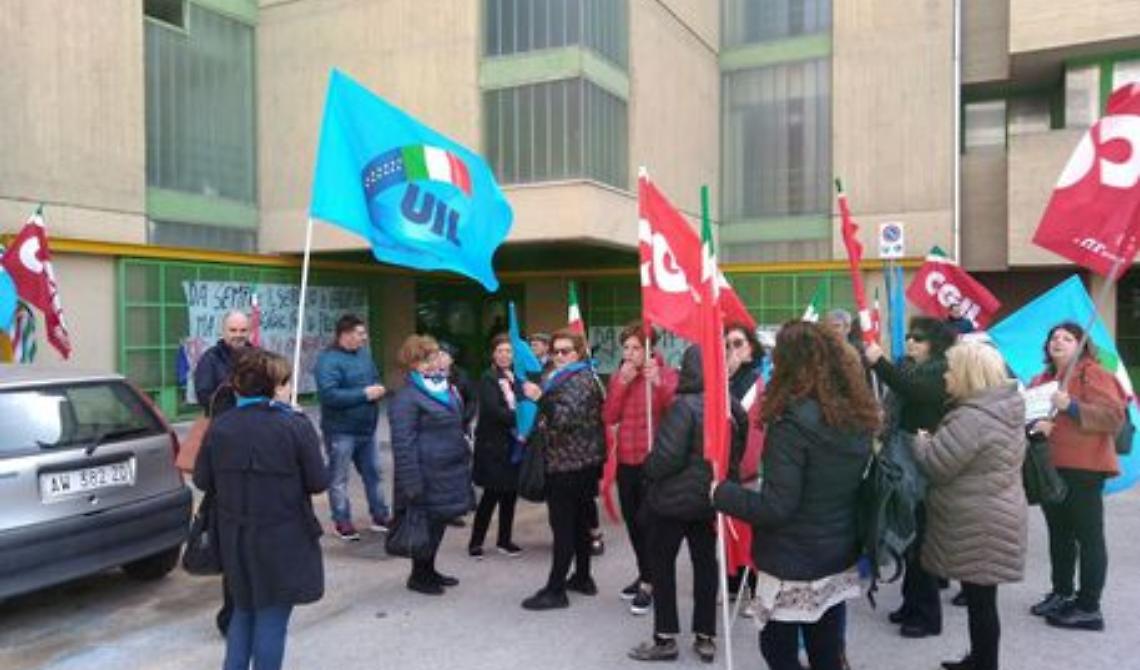 Cooperativa "Jan Patocka" di Matera, lavoratrici senza stipendio da 7 mesi