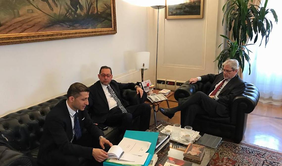 Zes, il senatore Pittella (Pd) e Lamboglia incontrano il ministro De Vincenti