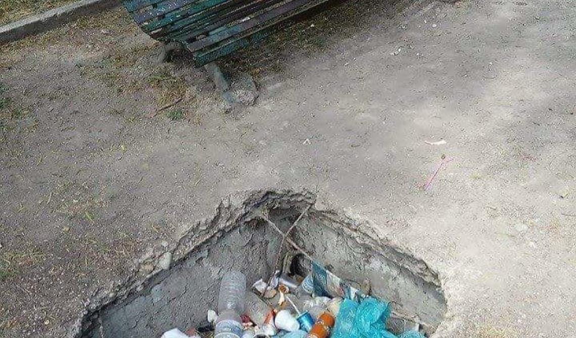 Foggia: si apre una voragine in villa comunale 