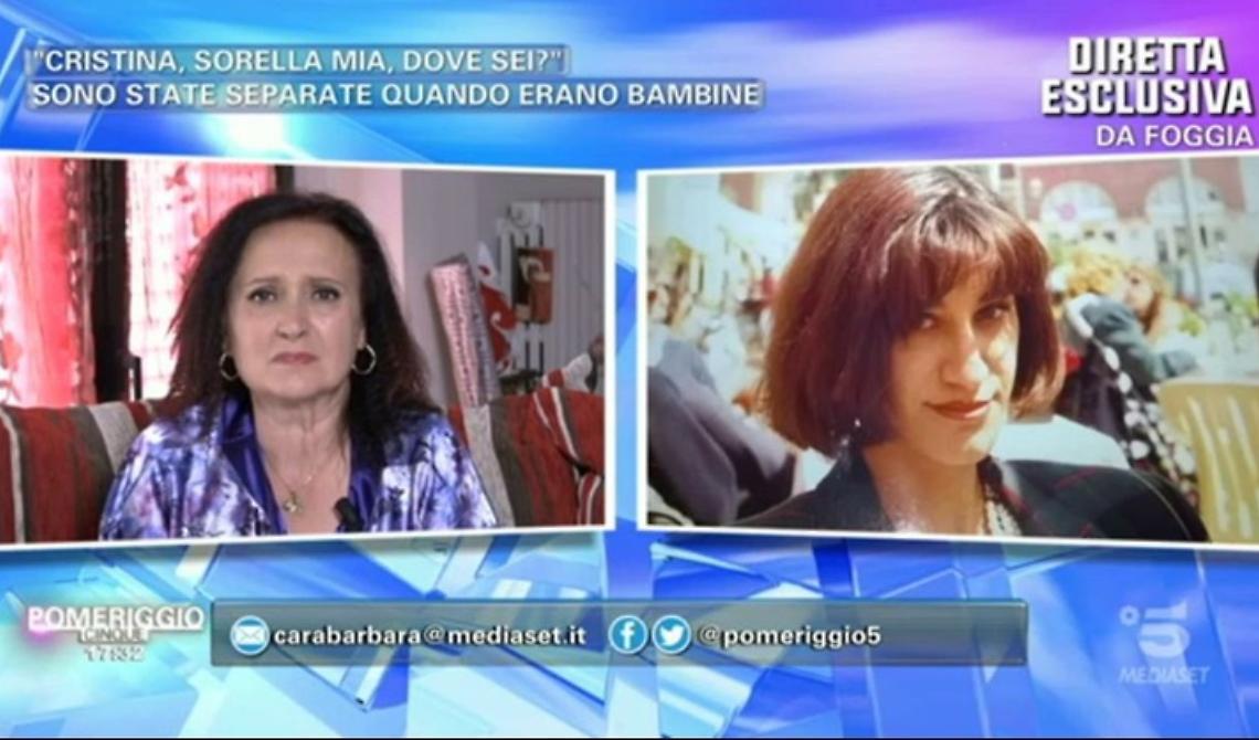 Foggia, le telecamere di "Pomeriggio 5" a casa di Elena: "Cerco mia sorella da 50 anni"