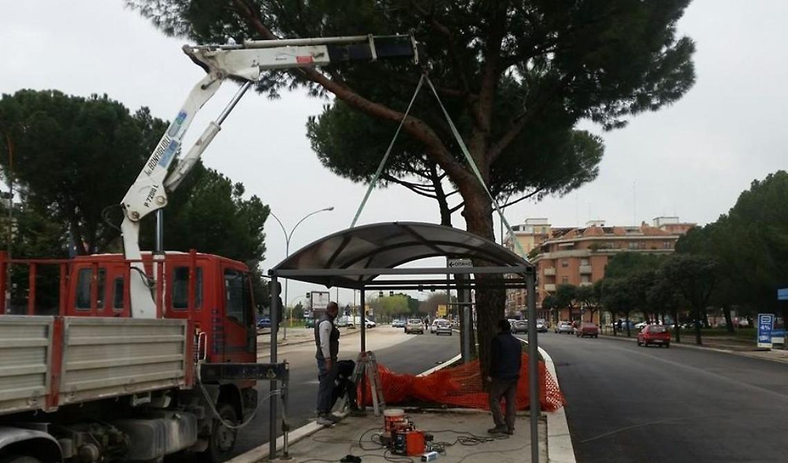 I lavoratori che prendono i bus per Melfi chiedono miglioramenti delle condizioni di vaggio