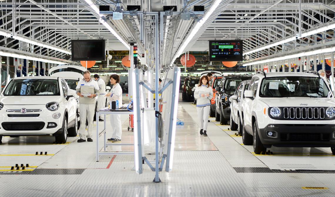 Fca di Melfi: prorogati i contratti di solidarietà per un anno, prevista per l'autunno la produzione della Renagade ibrida