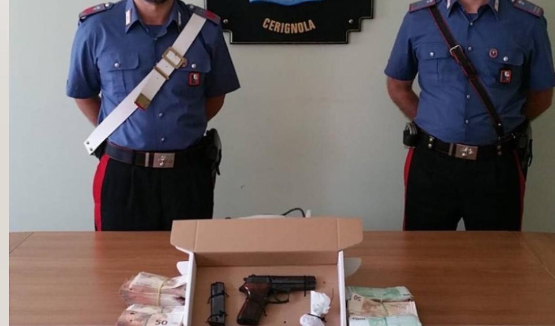 Cerignola, mezzo milione di euro è una pistola nascosti in una cantina: arrestato 50enne