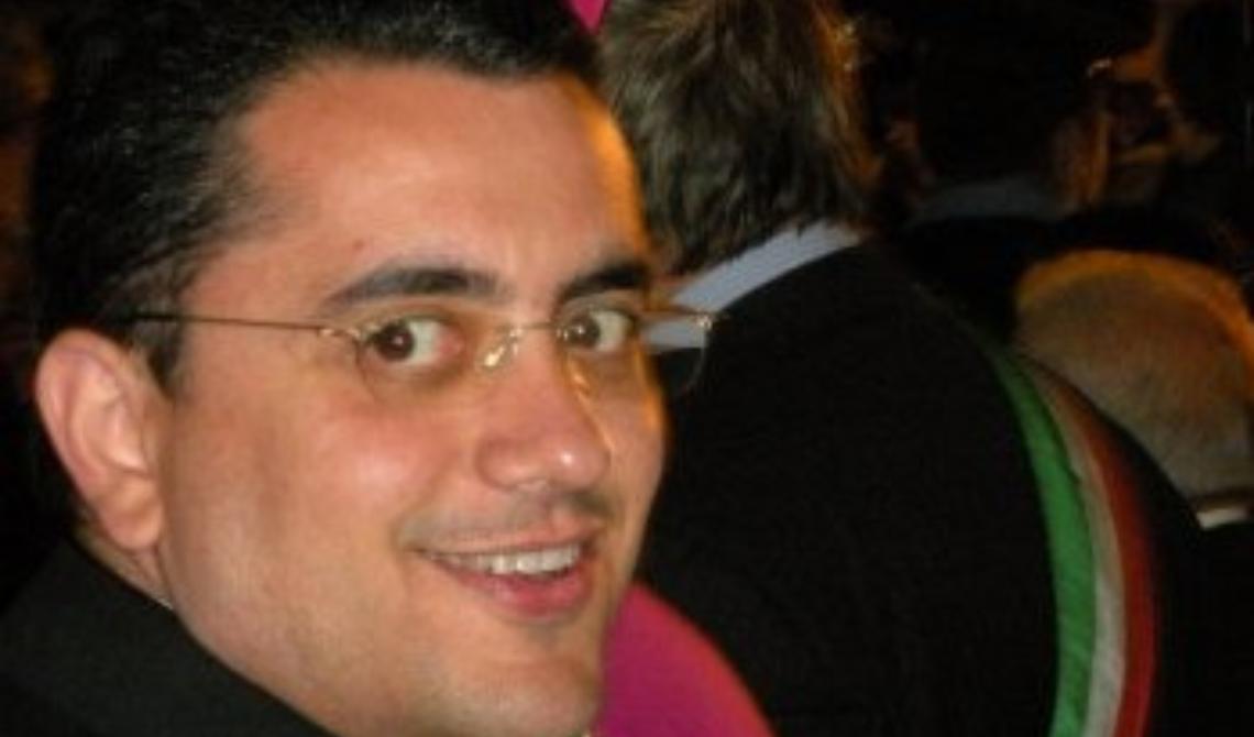 L'inchiesta su Pittella, il segretario del vescovo di Matera chiese una raccomandazione al commissario Asm per sua sorella
