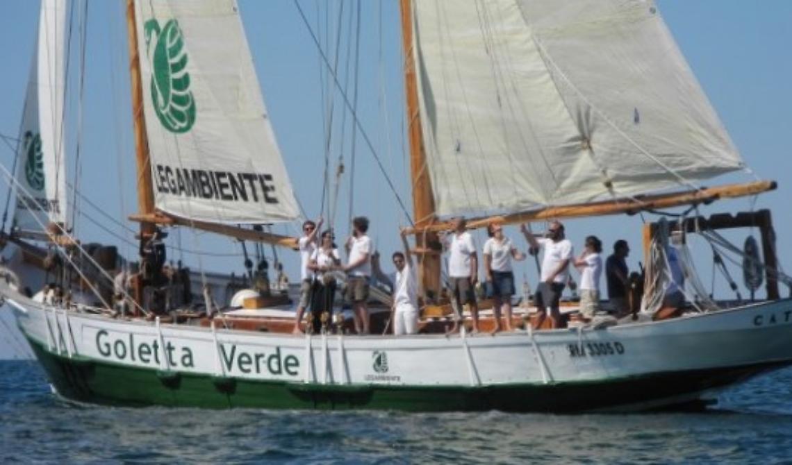 Legambiente, la Goletta Verde fa tappa a Maratea