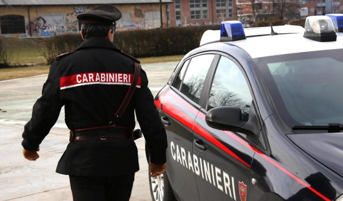 Chiedono il pizzo e aggrediscono un ristoratore: 4 obblighi di dimora nel Materano