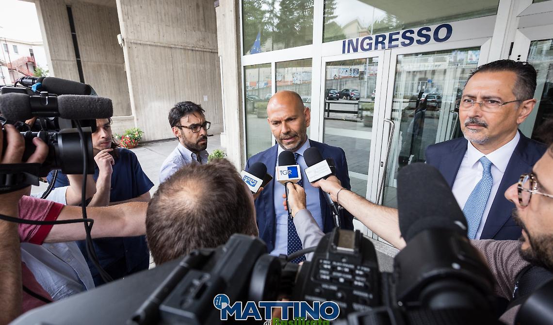 L'inchiesta sulla Sanità lucana, dopo il «No» del gip i legali di Pittella ci riprovano al Riesame