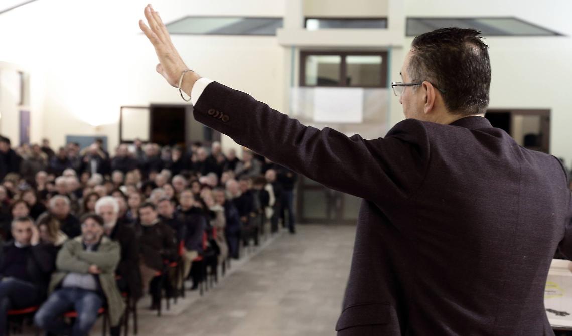 La maggioranza si tiene stretto Marcello Pittella: respinta la mozione di sfiducia presentata dall'opposizione