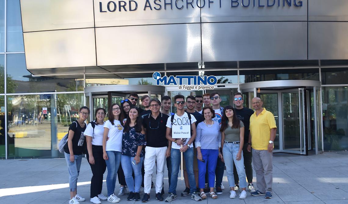 L'estate intelligente del Pascal di Foggia: 15 studenti volano in Inghilterra per studiare i mercati