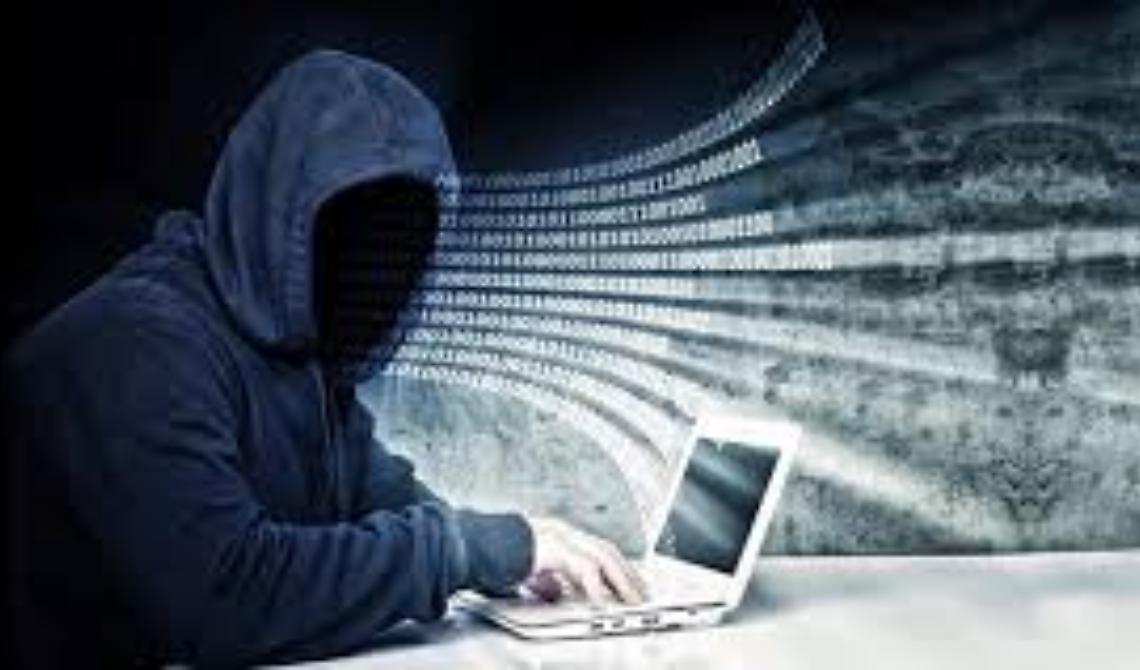 Truffe online a danno di un anziano, una denuncia a Vaglio
