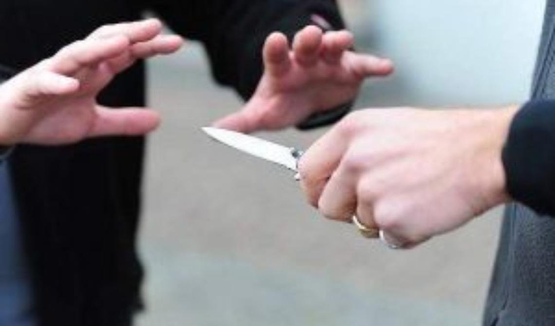 Foggia, Via Podgora litigio tra marocchini: un ferito 
