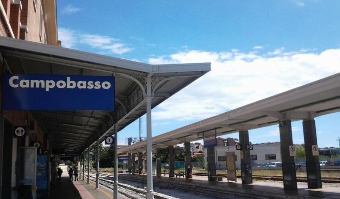 Terremoto, treni sospesi da Ortona a Foggia 