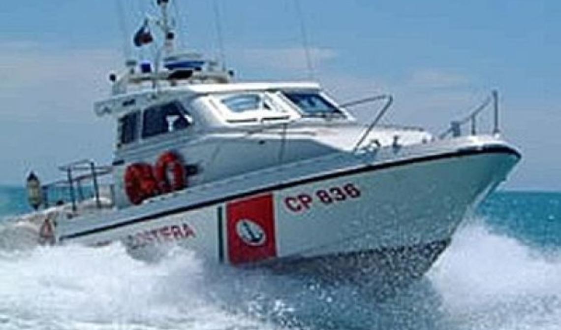 Vieste, colto da malore in acaqua: annega 75enne