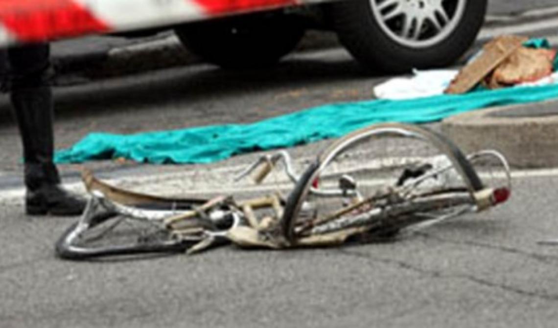 Foggia, uomo in bici  investito in via Trinitapoli