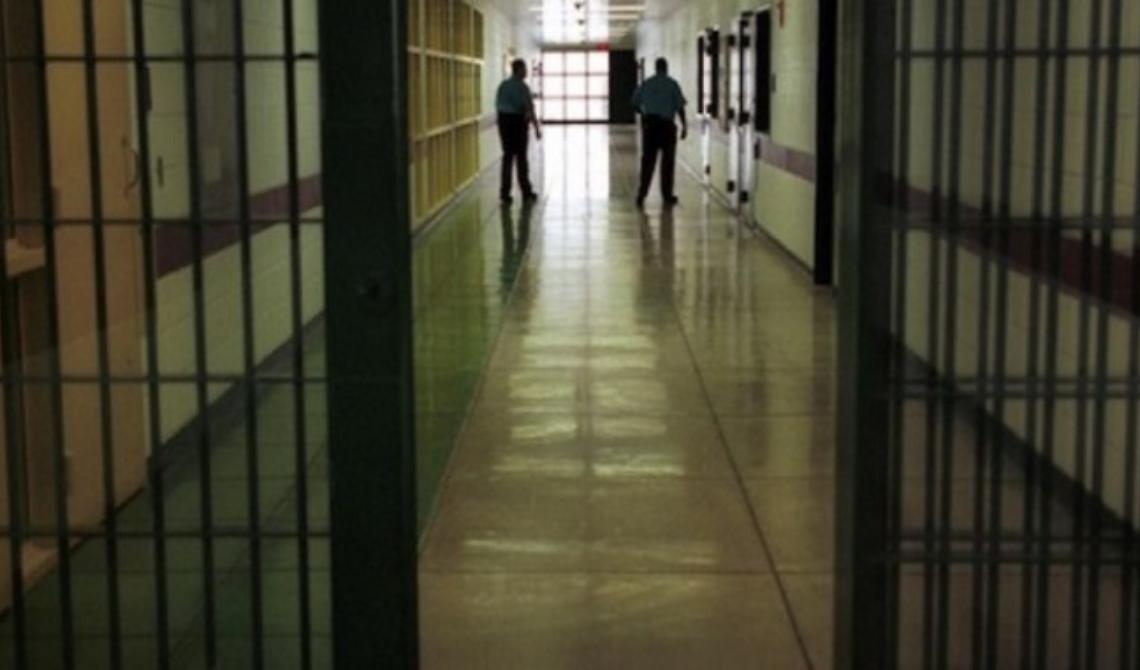 Carcere Lucera, detenuto si toglie la vita 