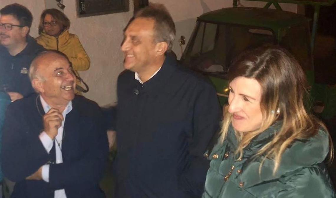 La prima uscita di Gatta è una "zuccata" a Orsara: in 15 mila per i "Fucacoste" che conquistano anche il Giappone