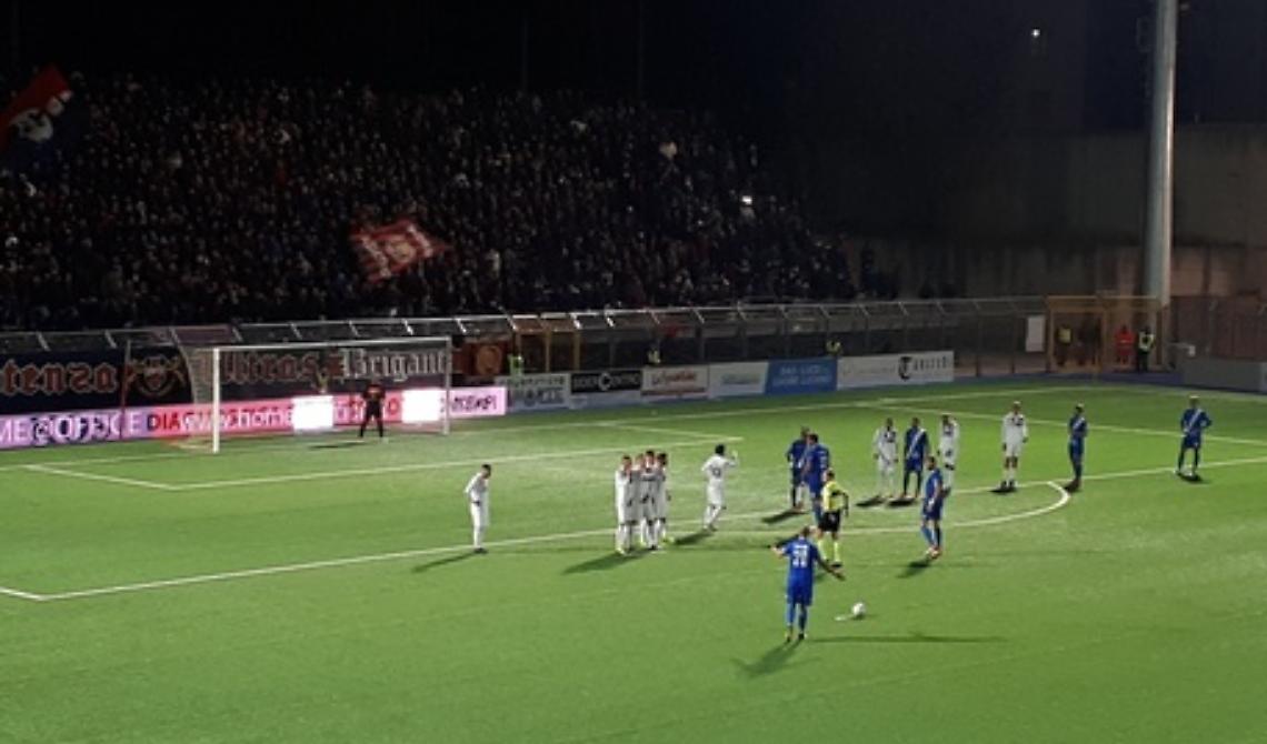 Derby Potenza-Matera, Ghirelli: «Rovinata la magia del calcio»