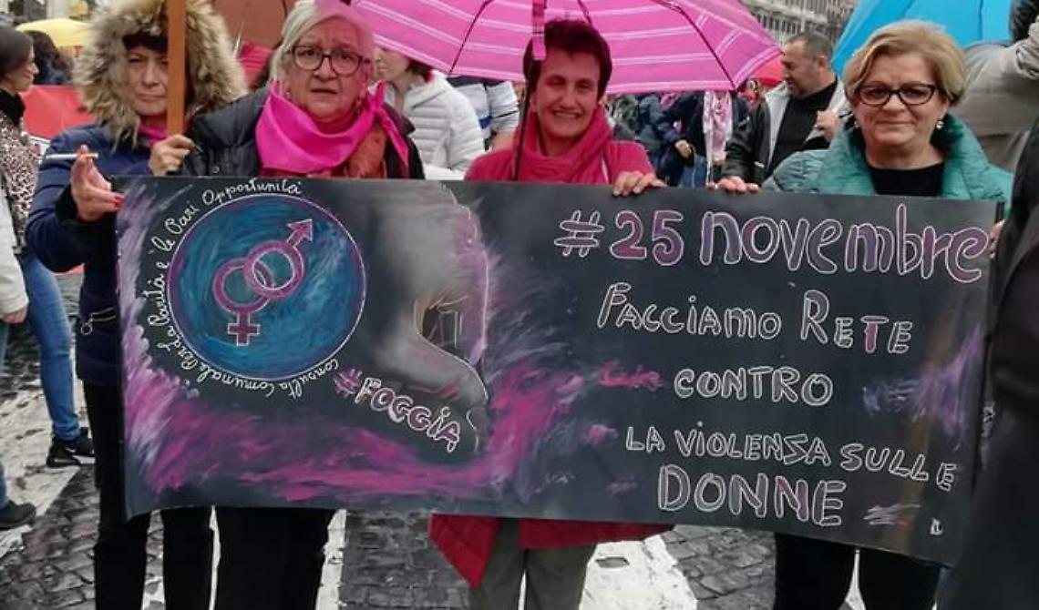 Anche da Foggia a Roma "Non una di meno" contro la violenza sulle donne