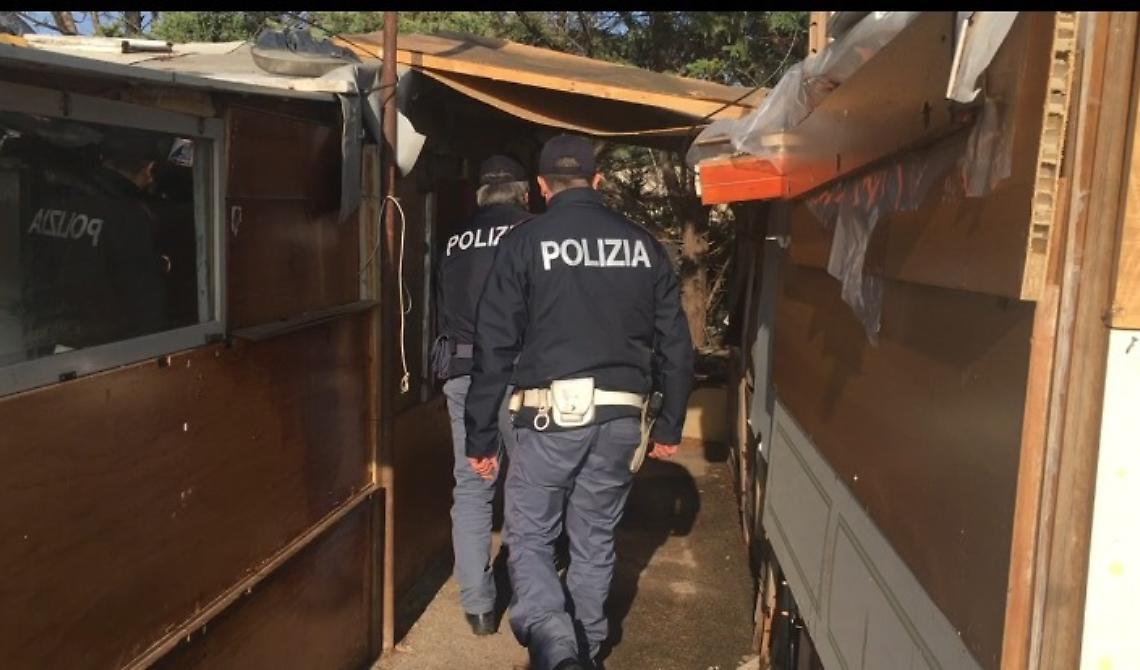 'Lager' di via  San Severo: sei arresti