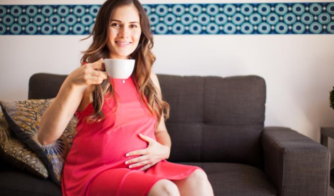 Se sei incinta, non lasciarti tentare troppo dal caffè