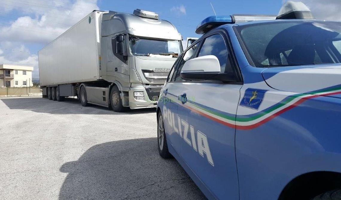Titolare di una cooperativa di trasporti di Carapelle arrestato a Varese per caporalato