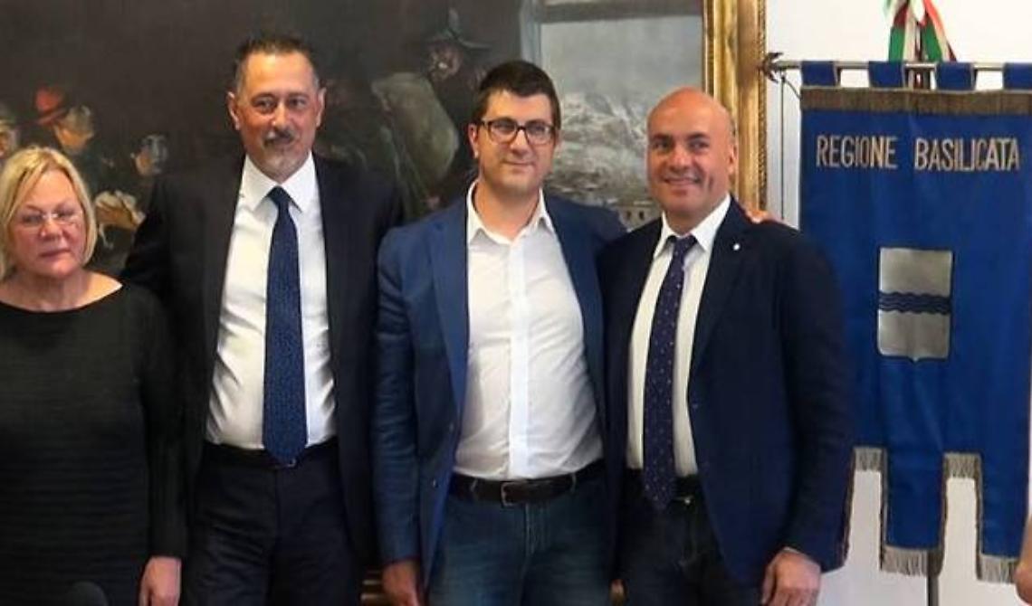 La Giunta regionale e Flavia Franconi dedicano parole di stima e gratitudine al presidente dimesso