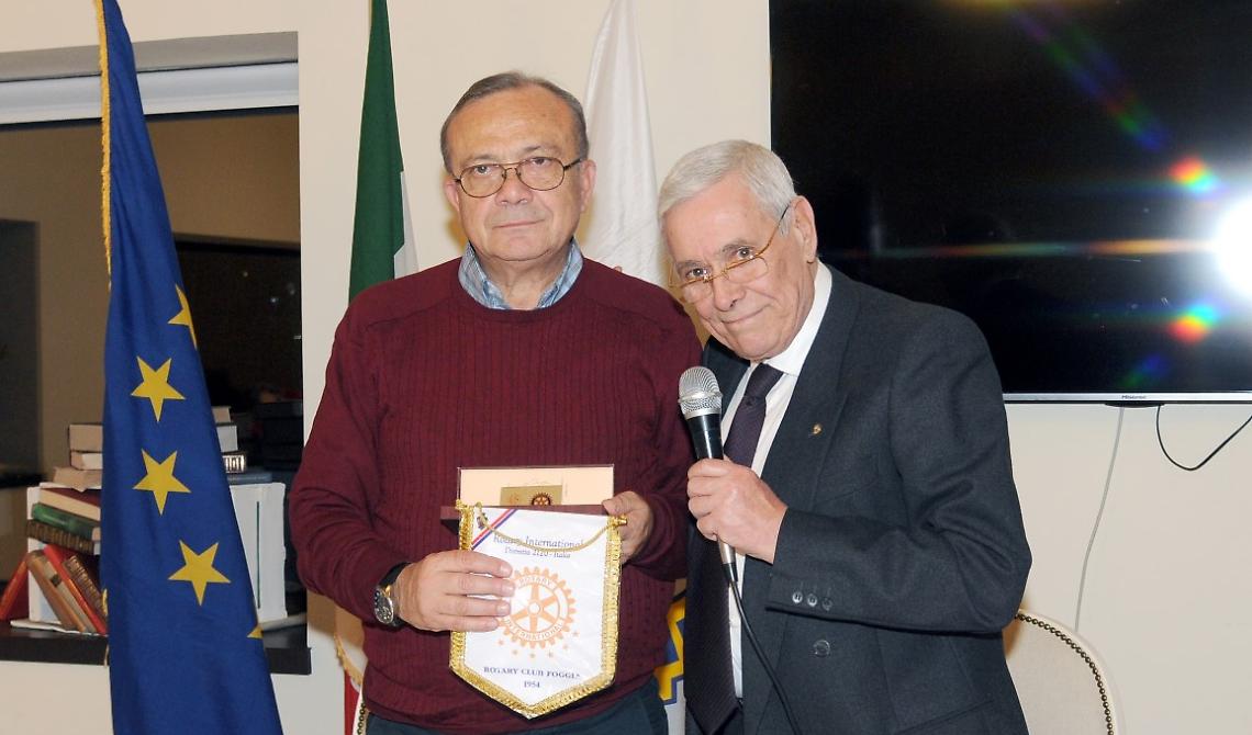 Il Rotary Club Foggia "Oltre i cento passi", con Giovanni Impastato