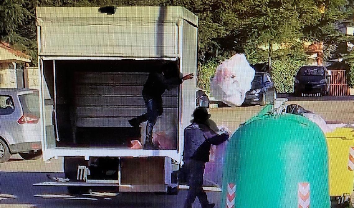 Abbandono illecito di rifiuti a Matera, multati i primi trasgressori