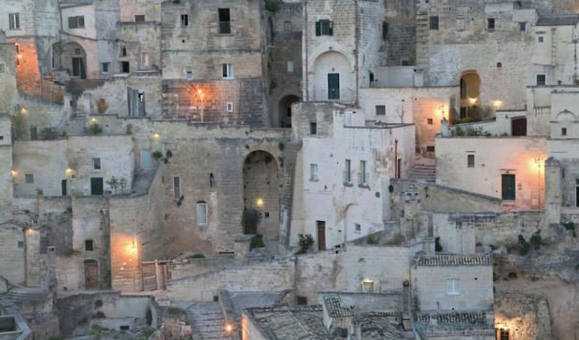 Matera, altri 17 locali destinati alle attività commerciali di vicinato nei Sassi