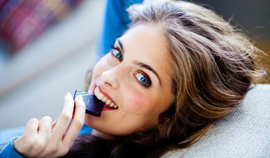 Occhio al cioccolato: per migliorare la vista è meglio quello fondente o al latte?