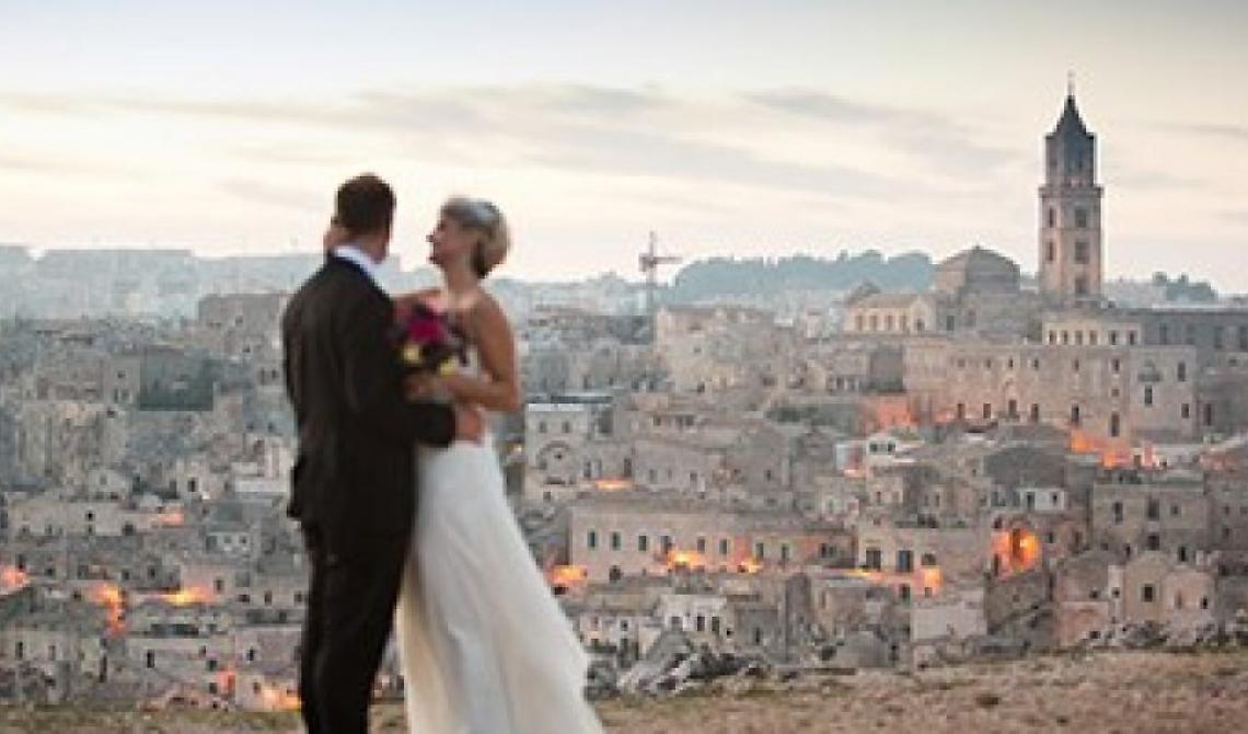 A Matera vietato lanciare coriandoli sugli sposi... e forse anche il riso