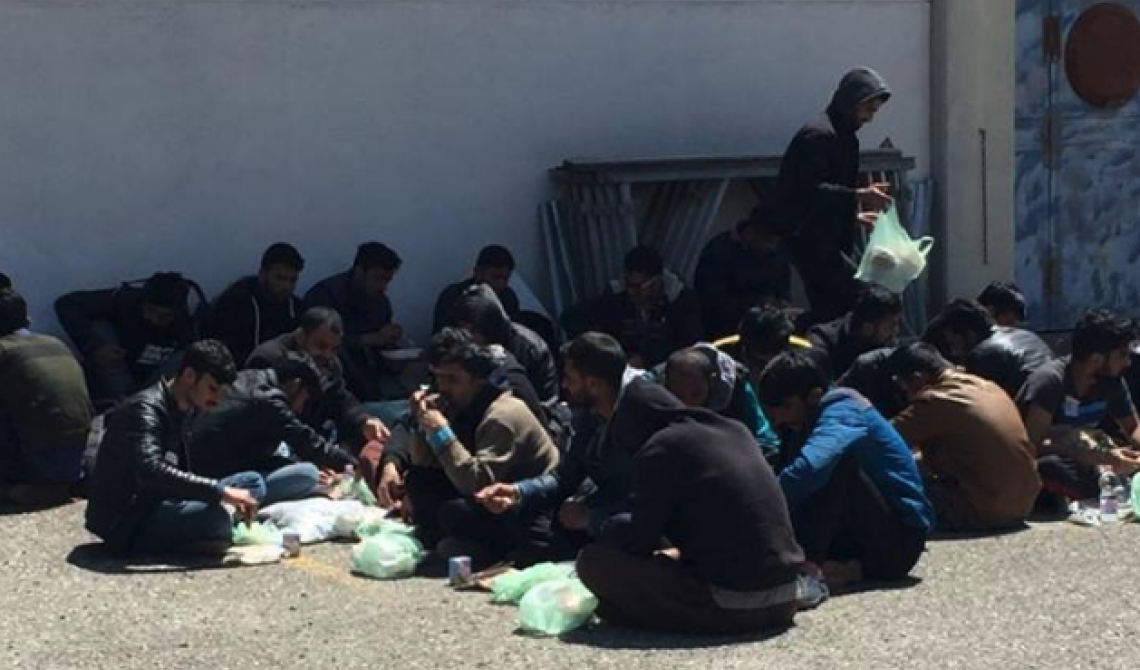 Policoro, sbarco di migranti pachistani