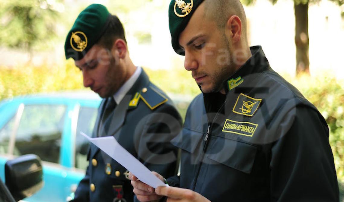 Festività, controlli della finanza: scoperti 35 lavoratori in nero
