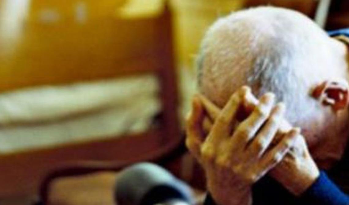 Maltrattamenti e abbandono di anziani, tre arresti nella casa di riposo a Lagonegro