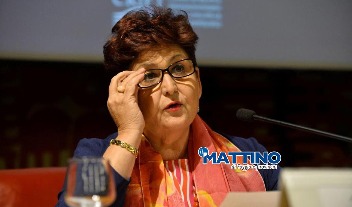 Bellanova sferza Di Maio: «Gravissimo, vergognoso, ripensare la legge sul caporalato»