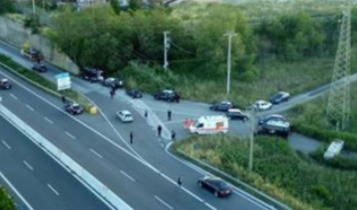 Filtraggio dei veicoli su S.S. 106 Jonica, controllati 60 automezzi dai Carabinieri