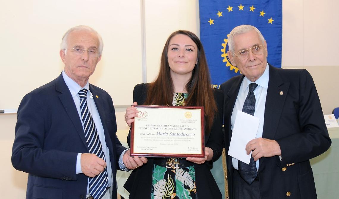 Premio di Laurea del Rotary Club a Maria Santodirocco