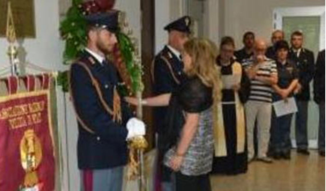 Potenza, una corona d'alloro in memoria dell'agente scelto Francesco Tammone
