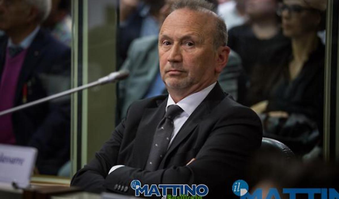 Petrolio, Baldassarre (Idea): "Urge una Commissione Consiliare straordinaria"