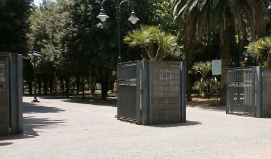 Due ragazzi picchiati da coetanei vicino la villa comunale di Cerignola: sono in ospedale
