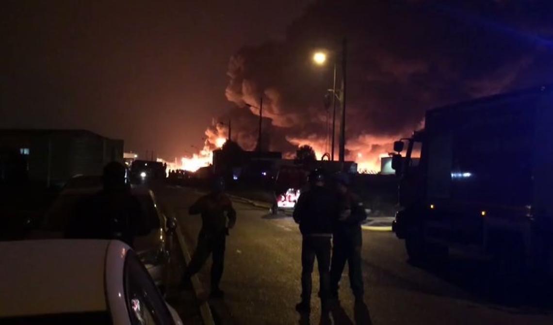 Carapelle, incendiano i mezzi della SIA per la raccolta rifiuti e fanno sparire le telecamere di sorveglianza