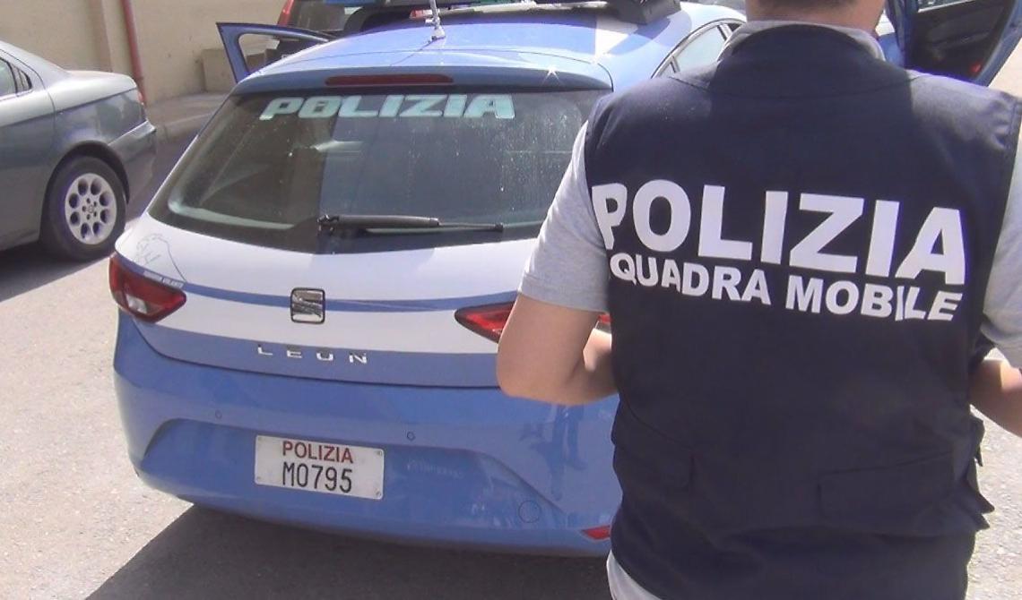 Sassi contro extracomunitari, la Polizia arresta due foggiani